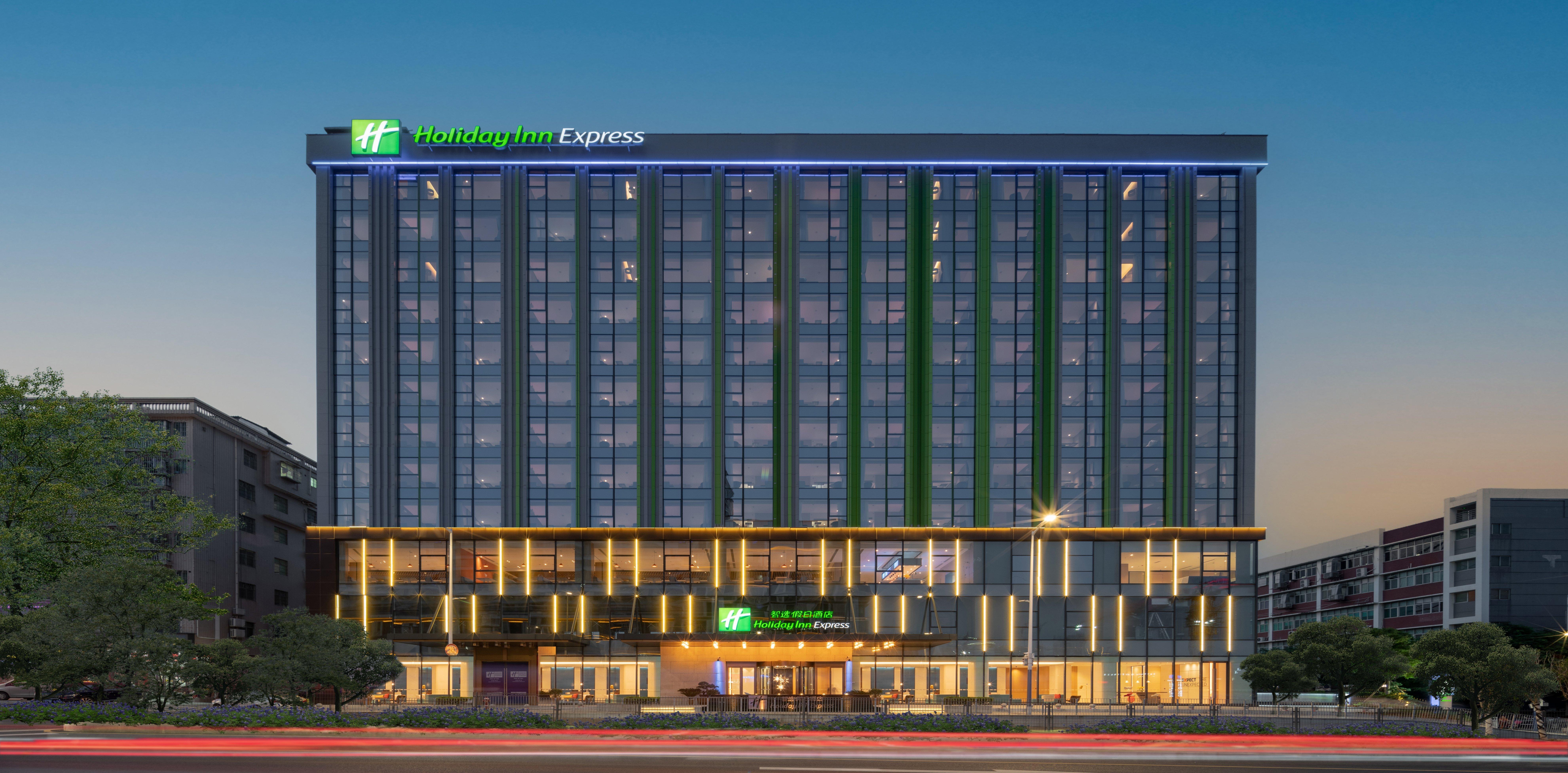 Holiday Inn Express Shenzhen Longhua By Ihg Exterior foto